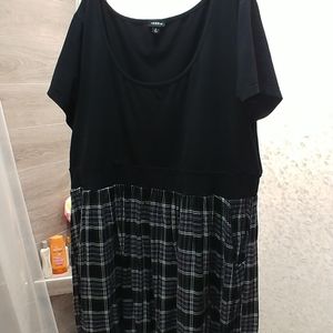 Torrid Size 4 Plaid Dress
